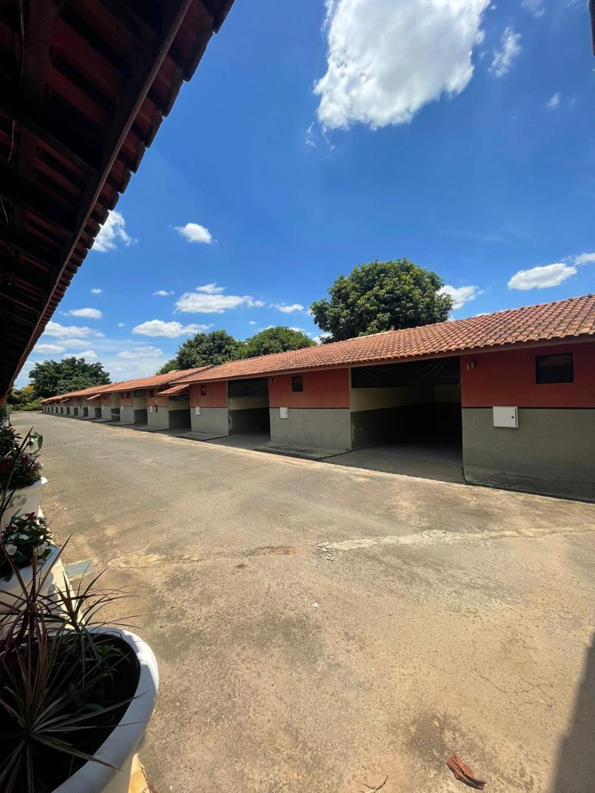 Lux Motel Holambra Ngoại thất bức ảnh